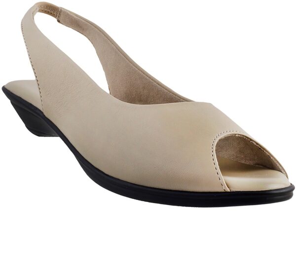 Metro Women Flats