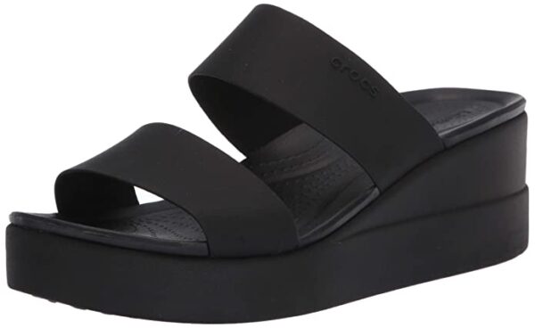 crocs womens Fashion Sandals