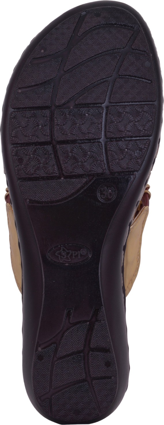 Brood Women Flats - Image 9